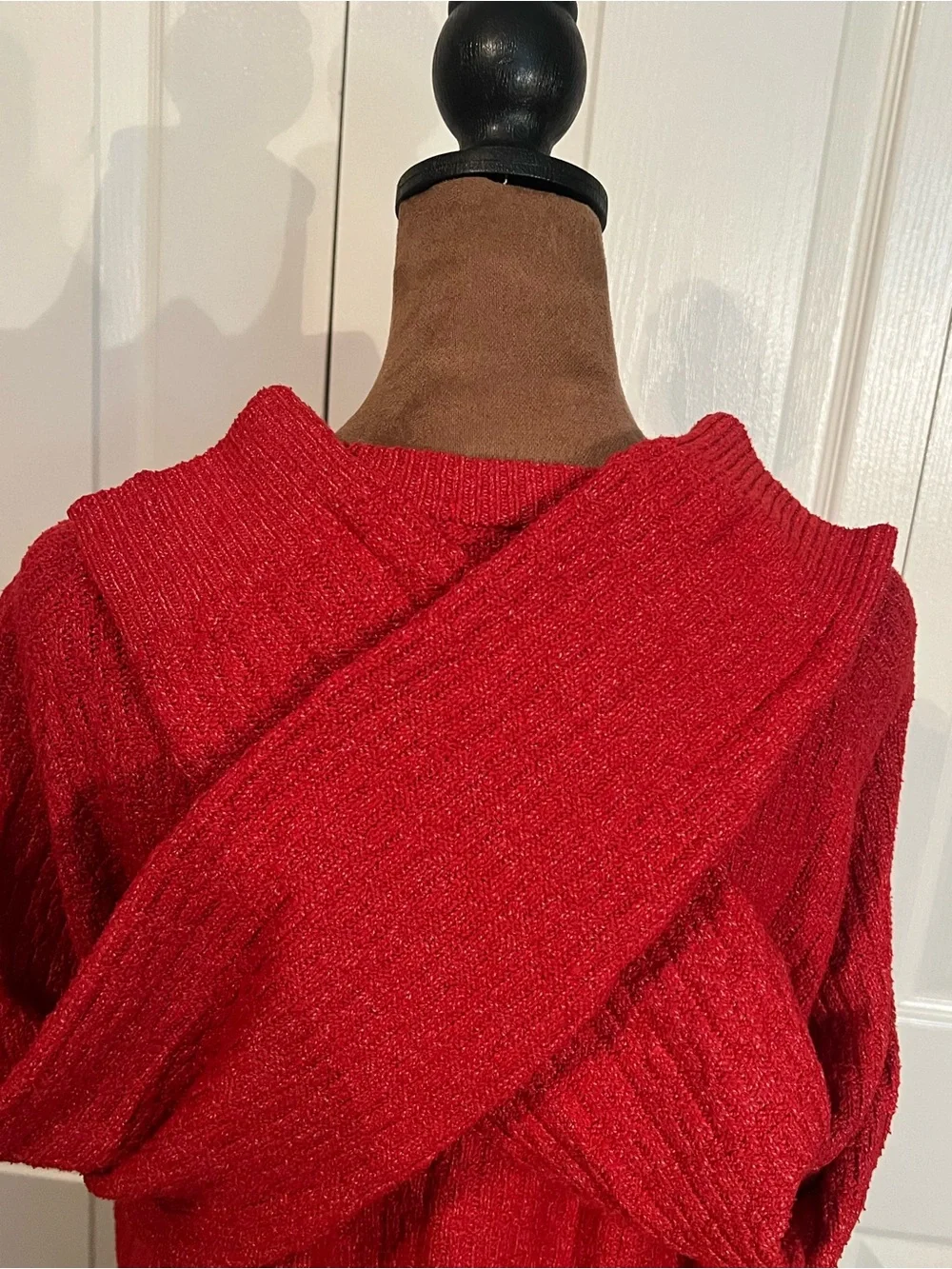 St. John’s Bay Red Textured Knit Sweater XL Like New - Picture 5 of 8